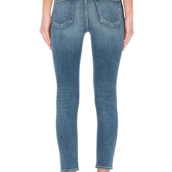 Rocket Crop in Illusion - Picture 5 of 6